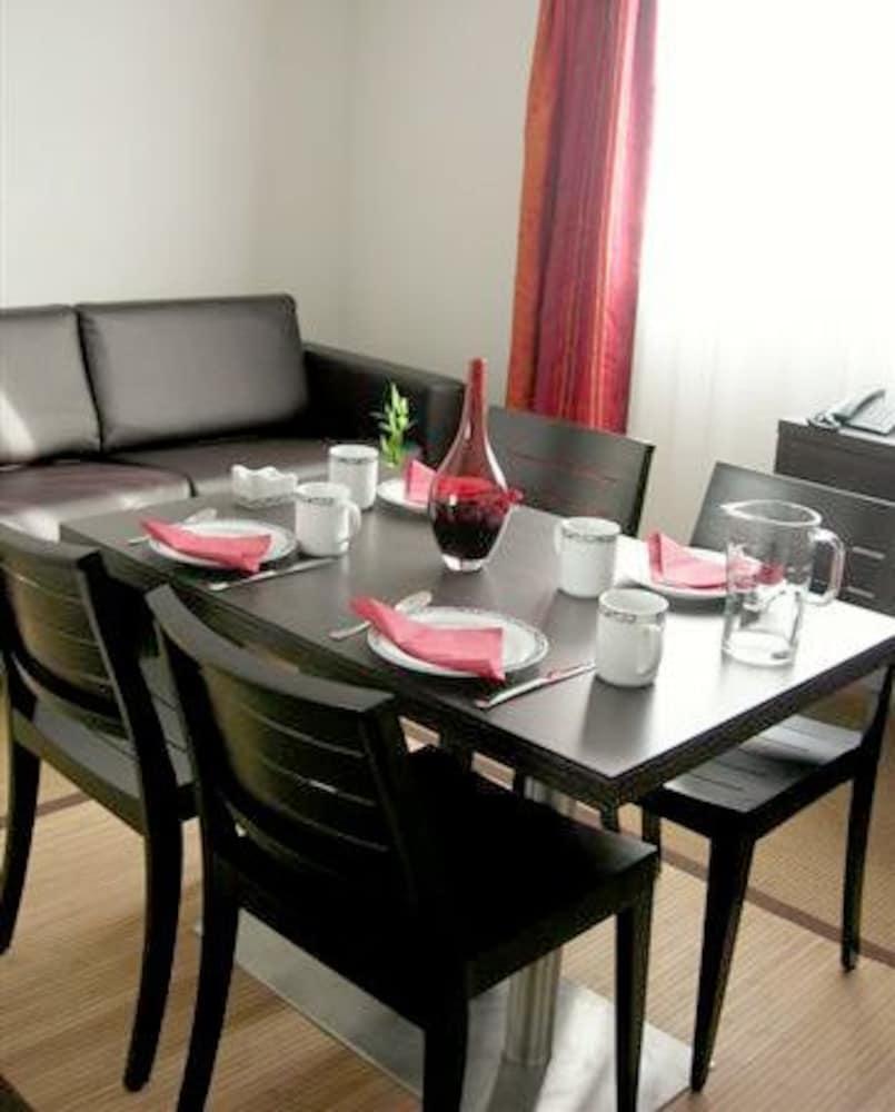 Appart'City Confort Nantes Ouest Saint-Herblain Exterior foto